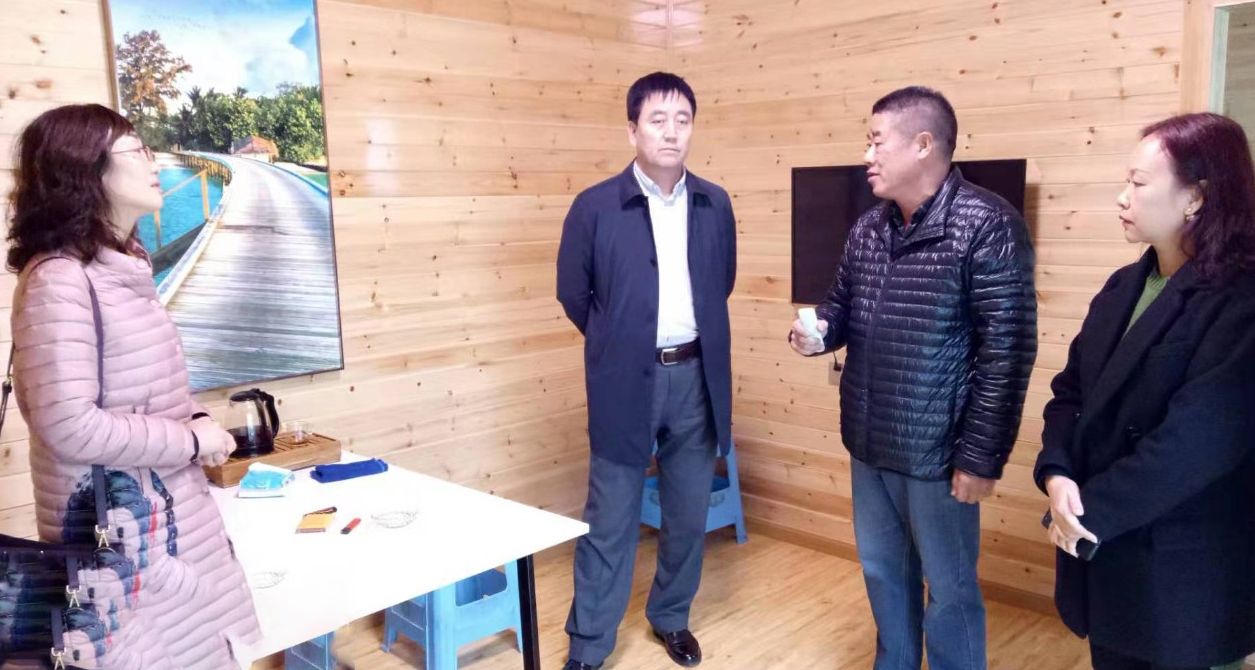 在移動智能屋+儲能鋰電池投資選址項目方生產(chǎn)基地舉行政府對接會，持續(xù)加大優(yōu)質(zhì)項目對接力度