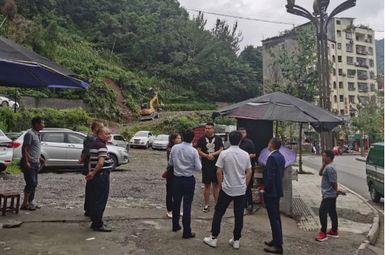 東方龍商務集團有序推進數(shù)碼配件投資選址項目及品牌城市綜合體項目落地步伐