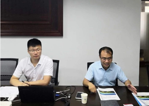 陪同政府園區(qū)赴智慧三農(nóng)貿(mào)易市場基地投資選址項(xiàng)目方對接考察，項(xiàng)目市場潛力較大