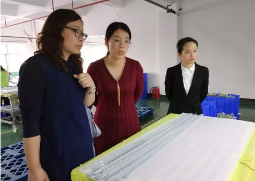 深圳分公司陪同政府園區(qū)對接考察高端光電產(chǎn)業(yè)投資選址項目，點對點對接取得顯著成效