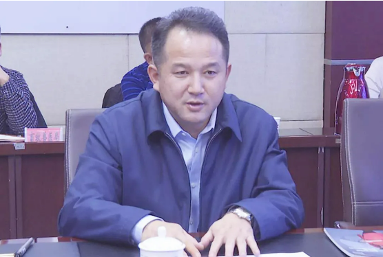 共同打造全國(guó)標(biāo)桿政府！集團(tuán)與新疆輪臺(tái)縣成功簽訂委托招商合作協(xié)議