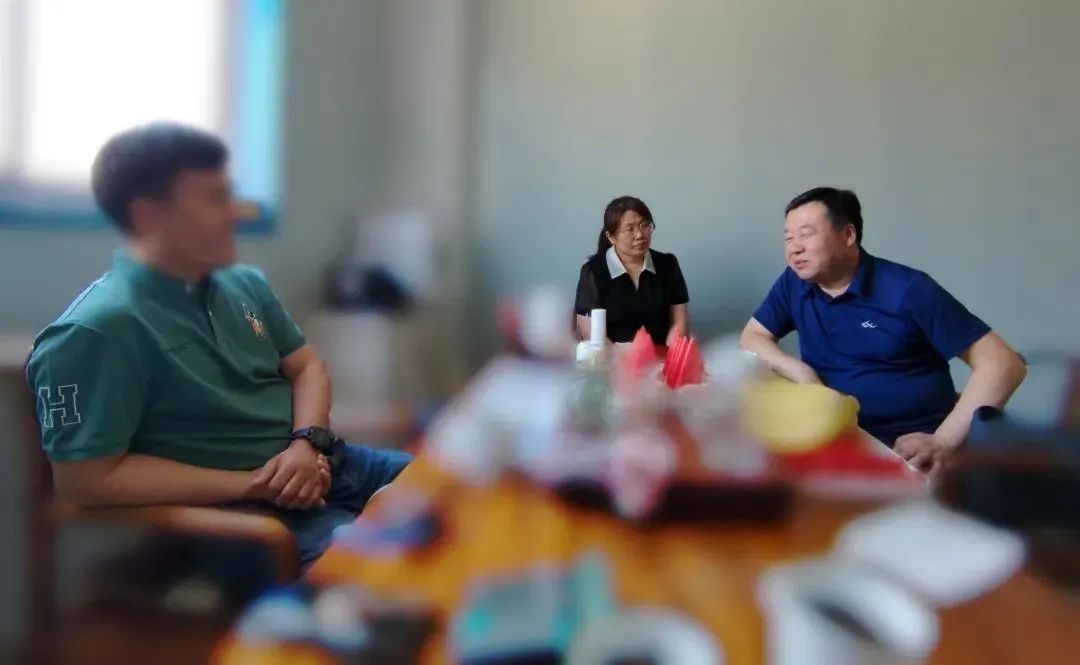 5月30日，集團(tuán)成功助推2家優(yōu)質(zhì)投資選址企業(yè)對接地方政府