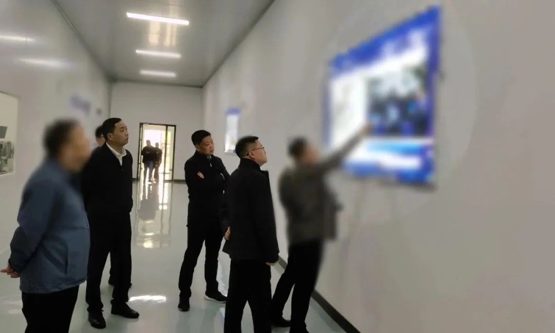 投資額20億，年產(chǎn)值30億！四川某地方政府實地對接新型光電子器件制造投資選址項目