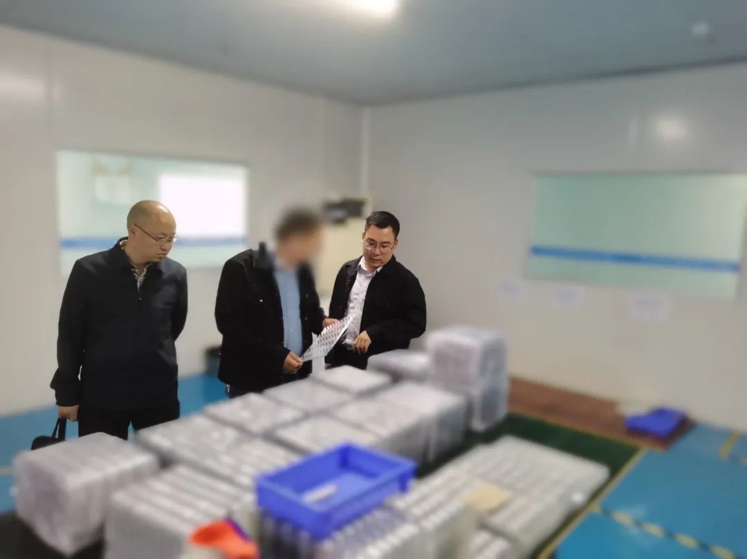 高新技術(shù)企業(yè)，與國(guó)內(nèi)多所院校建立合作！重慶某地方政府實(shí)地對(duì)接高品質(zhì)新能源鋰電投資選址項(xiàng)目