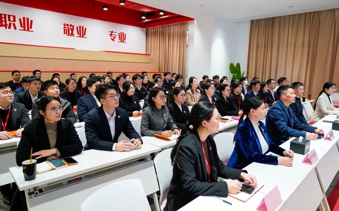 攻堅落地有保障，謬力同心創(chuàng)佳績！1月中旬，集團共51個優(yōu)質投資選址項目通過評估