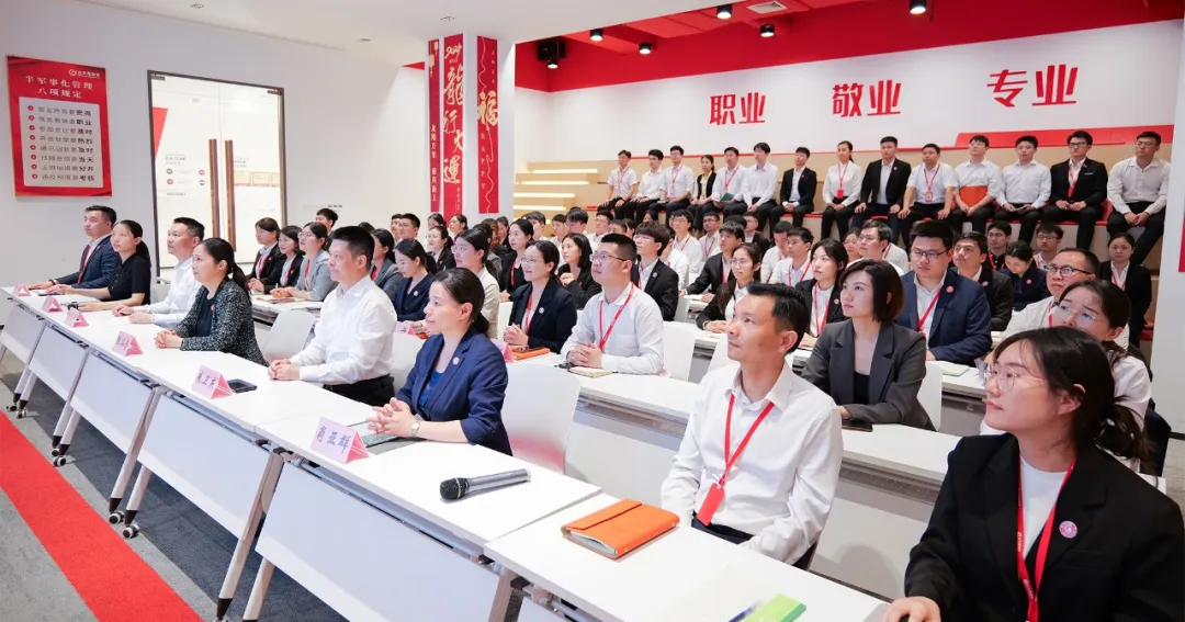項(xiàng)目開發(fā)快馬加鞭，招商引資滿弦拉弓！5月中旬，集團(tuán)共39個(gè)優(yōu)質(zhì)投資選址項(xiàng)目通過評(píng)估