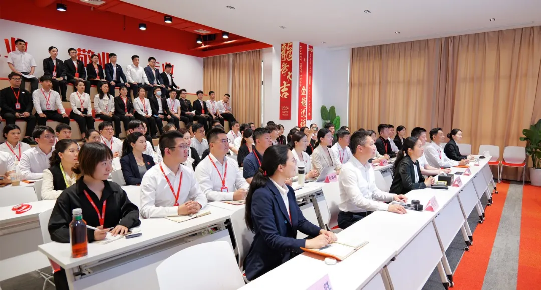 抓龍頭，鑄鏈條，強招商！5月下旬，集團共39個優(yōu)質(zhì)投資選址項目通過評估