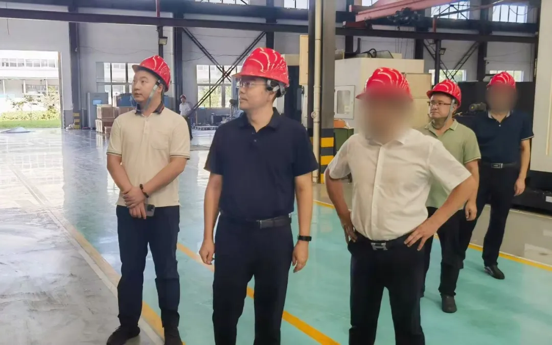 業(yè)內(nèi)領(lǐng)先的能源裝備制造商與能源服務(wù)運營商，提供一體化解決方案！甘肅某地方政府實地對接高端油氣裝備+油氣服務(wù)投資選址項目
