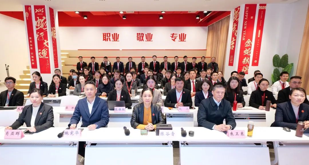 提質(zhì)提效提量，走穩(wěn)項目轉(zhuǎn)化“第一步”！3月下旬，集團(tuán)共33個優(yōu)質(zhì)投資選址項目通過評估