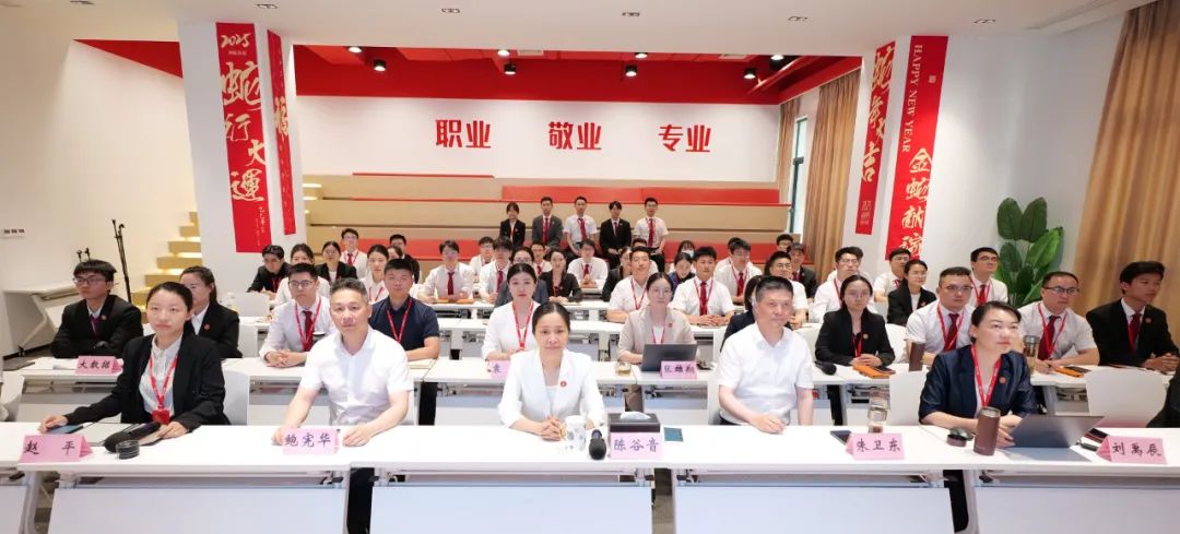 聚集大產(chǎn)業(yè)、大鏈主項目，帶動大發(fā)展！5月下旬，集團共31個優(yōu)質(zhì)投資選址項目通過評估